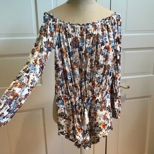 GabKate floral romper